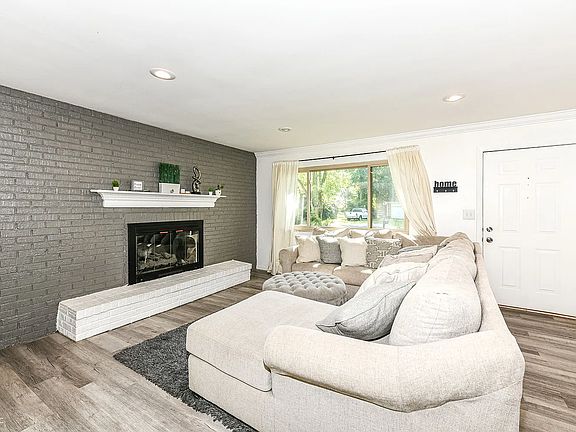 4th image of 10505 Washington Blvd #1
