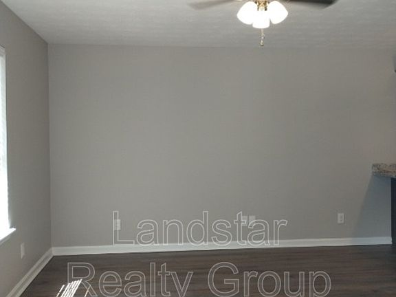 4th image of 4503 Mason Ethan Ct #105