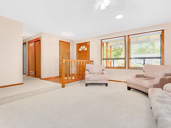5th image of 9122 164th St E