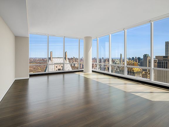 3rd image of 157 W 57th St APT 45C