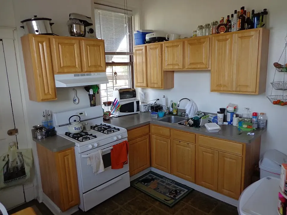 6131 S University Ave #2N