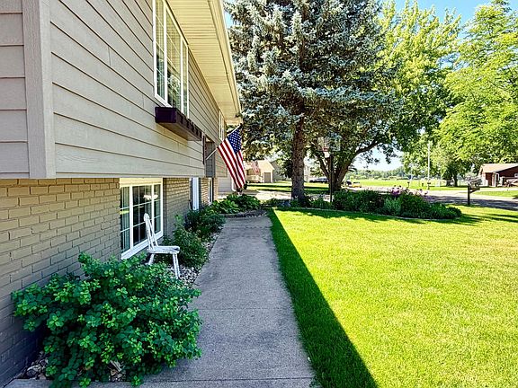 3rd image of 1511 Eckerson Dr