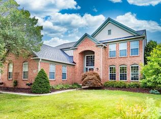 7956 Creek Bend Dr, Ypsilanti, MI 48197