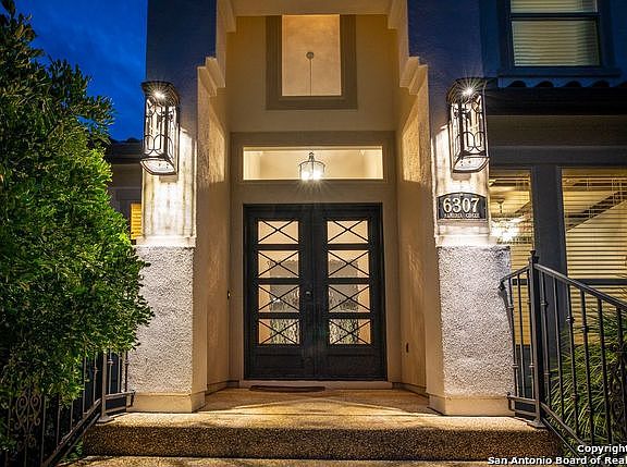 4th image of 6307 Almeria Cir