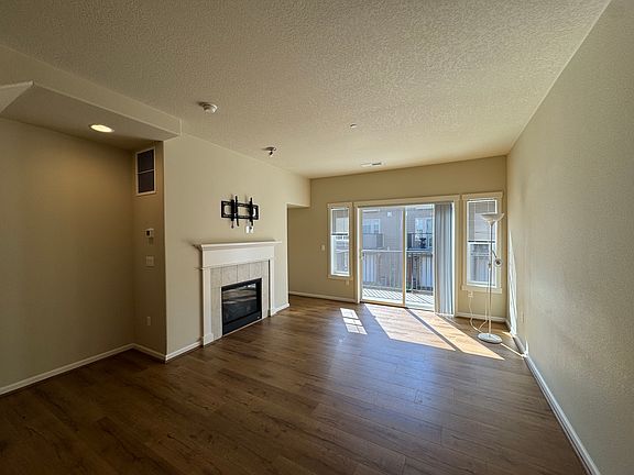 5th image of 131 NE 79th Ave