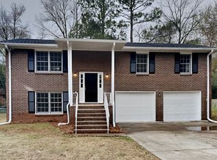 1657 Devon Ct, Stone Mountain, GA 30088