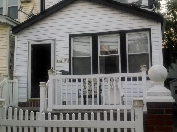 12513 103rd Ave, South Richmond Hill, NY 11419