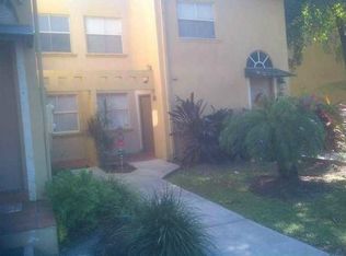 4695 NW 97th Ct, Doral, FL 33178