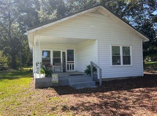 65 Canna St, Colbert, GA 30628