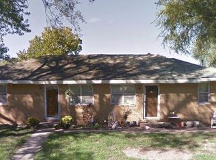 302 Hazel St, Buckner, MO 64016