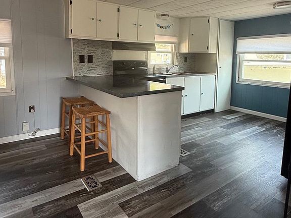 5th image of 35401 Mallard Rd