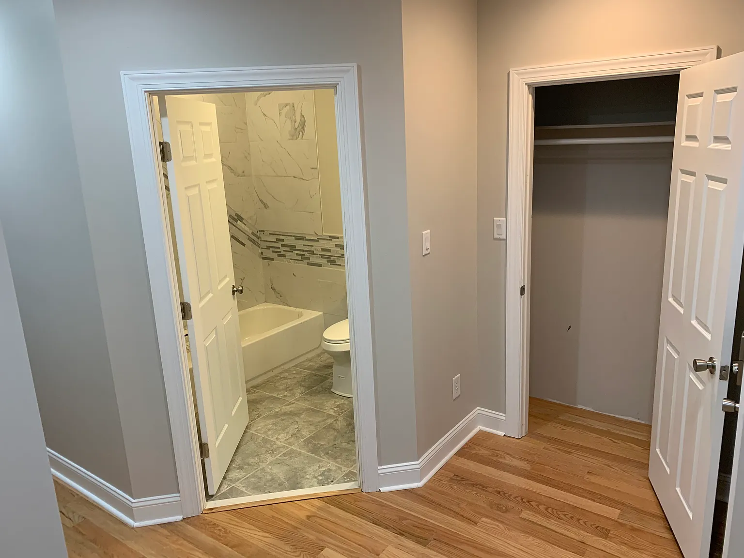 1 bed, $1,000 — Photo 4