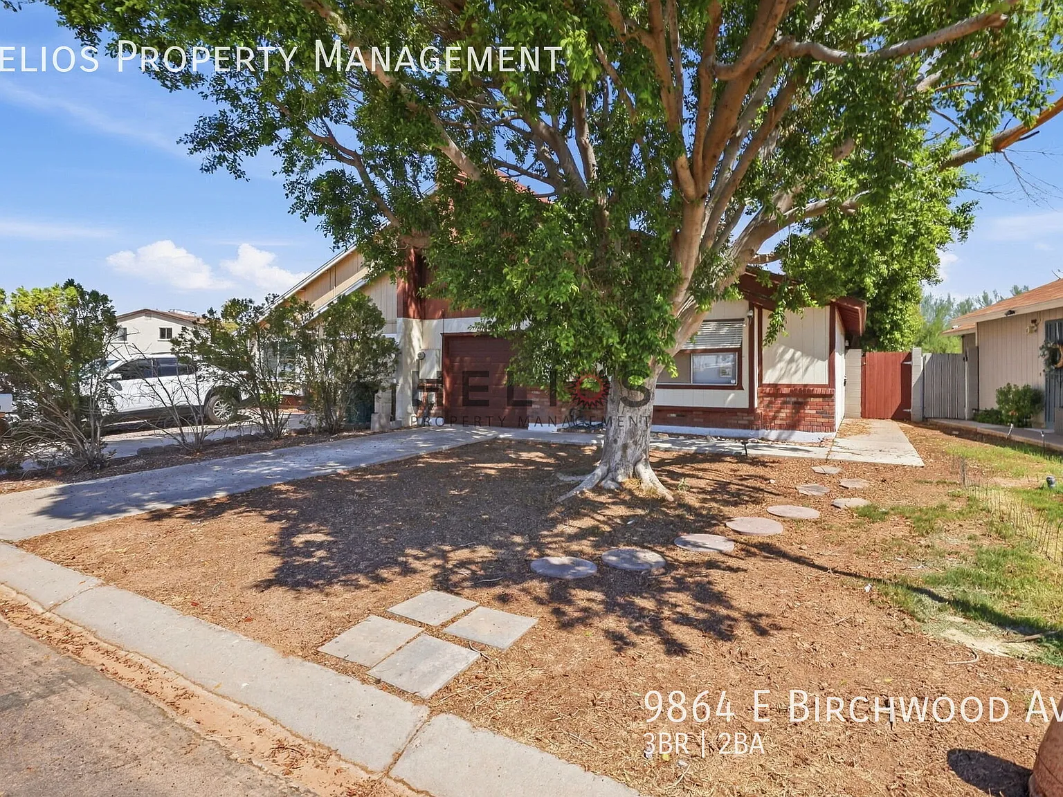 Spacious 3-Bedroom Home with Vaulted Ceilings & Large Backyard — Photo 3