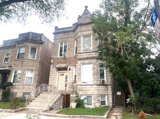 4018 W Cermak Rd, Chicago, IL 60623