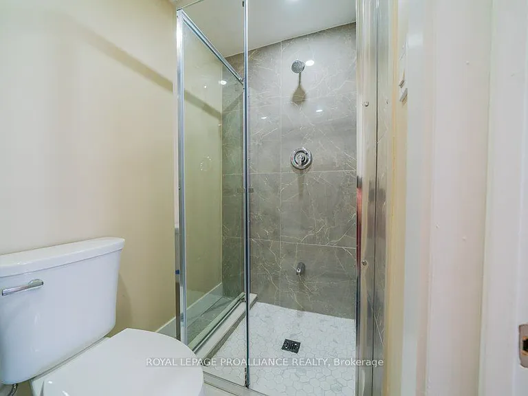 5948 Ardoch Rd — Photo 14