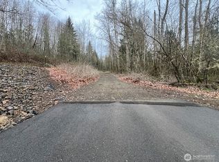 318 Martins Bluff Road, Kalama, WA 98625