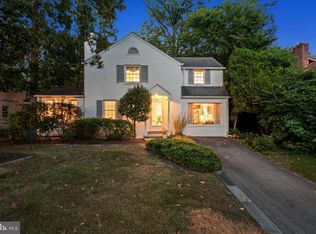6107 Massachusetts Ave, Bethesda, MD 20816