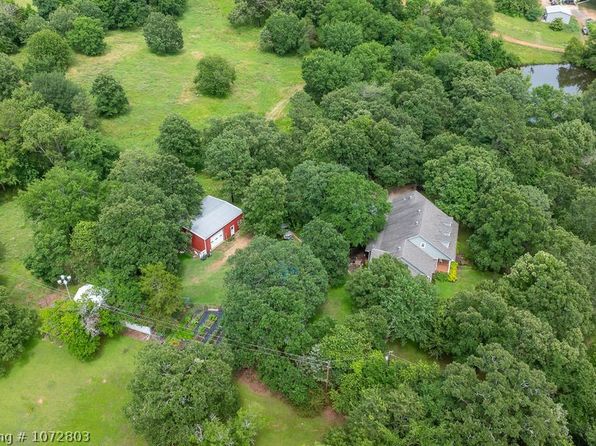365 Calihan Rd, Booneville, AR 72927