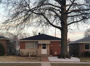 6122 Morgan Ford Rd, Saint Louis, MO 63116