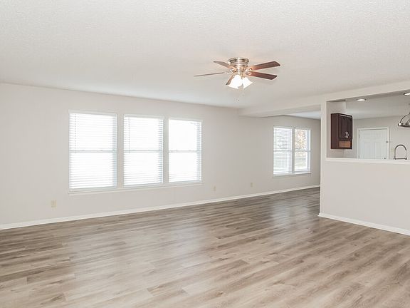 5th image of 6241 Amber Valley Ln