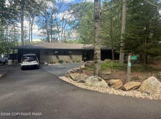 1610 Locust Ln, Pocono Lake, PA 18347