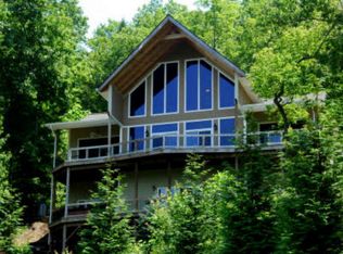 113 Snowbird Trl, Lake Santeetlah, NC 28771