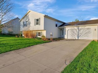 701 Yoder Ln, Danvers, IL 61732