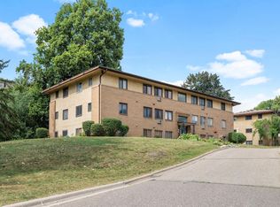 2339 Unity Ave N, Golden Valley, MN 55422