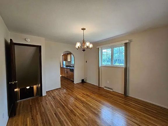 2nd image of 271 E Graves Ave #2