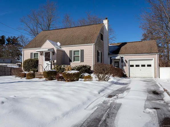 50 Salem Road, East Hartford, CT 06118