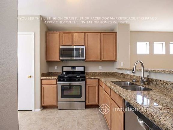 4th image of 364 S Bermuda Dr
