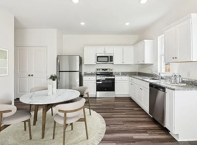 4523 Firewheel Dr — Photo 8