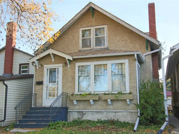 3723 Victoria Avenue, Regina, SK S4T 1M5