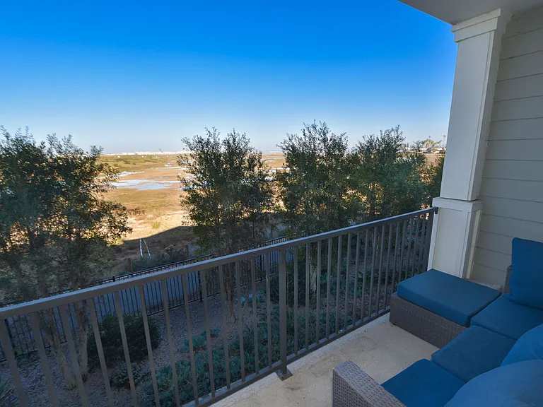 514 Lark Way — Photo 24