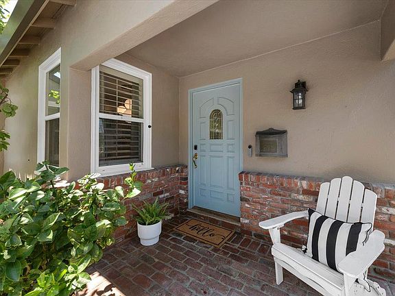 4th image of 2351 Radio Ave
