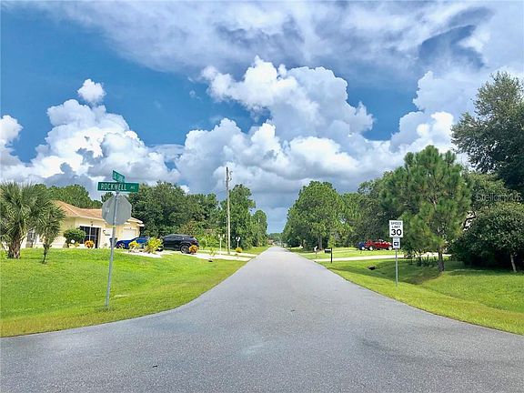 5th image of Rockwell Ave