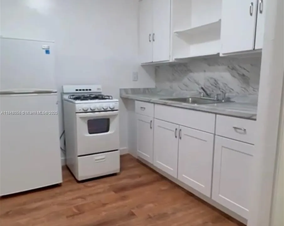 1611 Pennsylvania Ave #12A