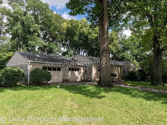 2nd image of 2833 N Warman Ave