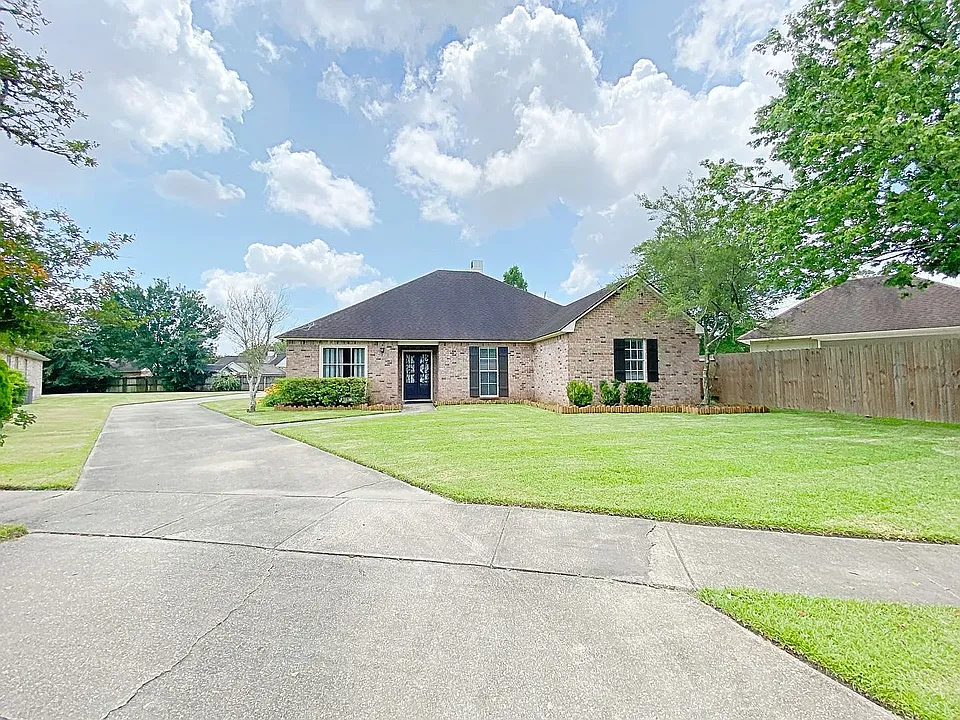 5131 Landing Ct