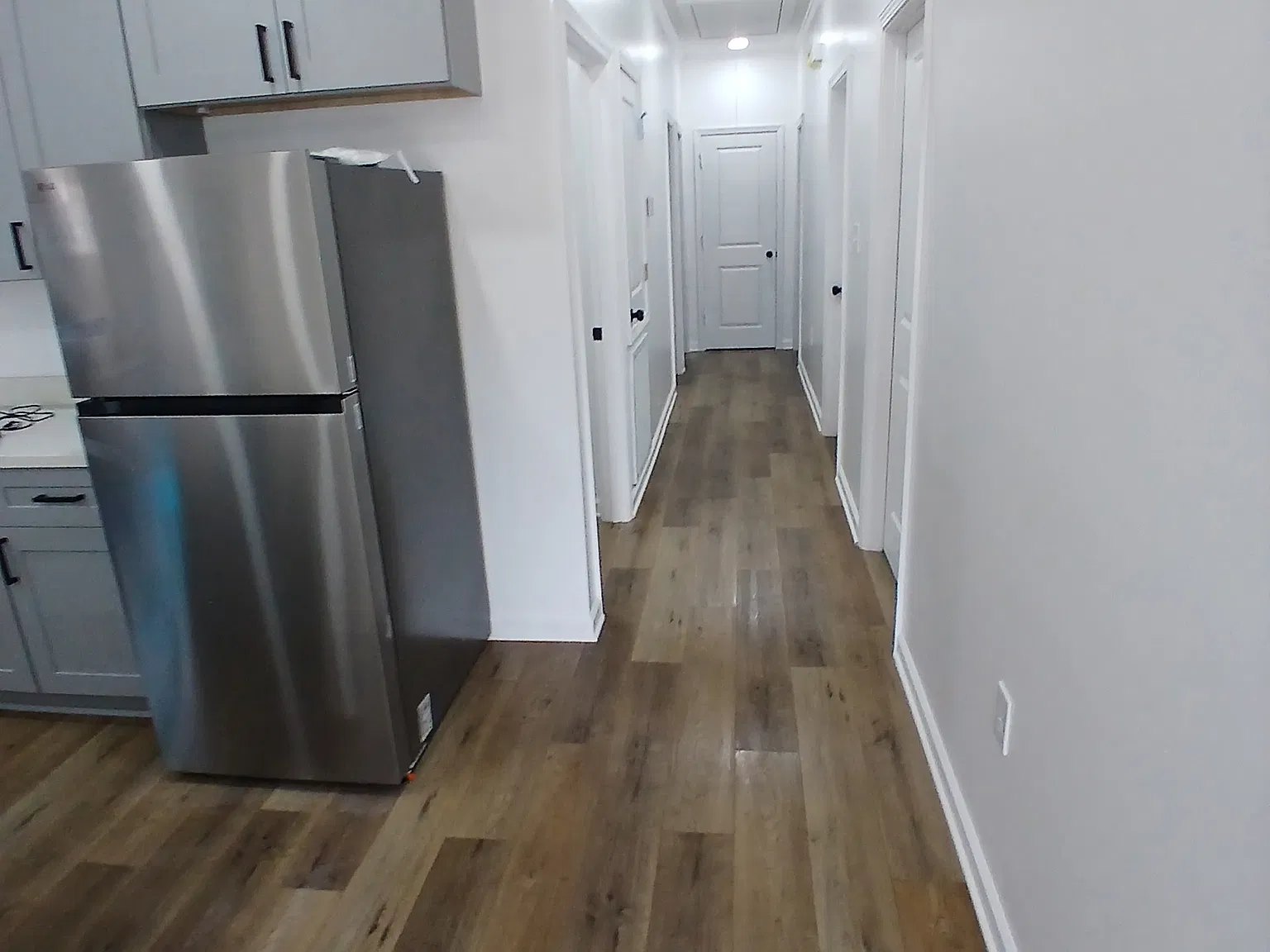 5 bed, 1500 sqft, $2,800 — Photo 4