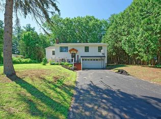 9 Whippletree Rd, Ballston Spa, NY 12020