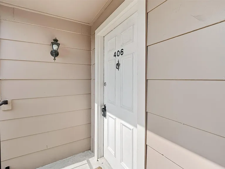 2800 Jeanetta St #406 — Photo 5