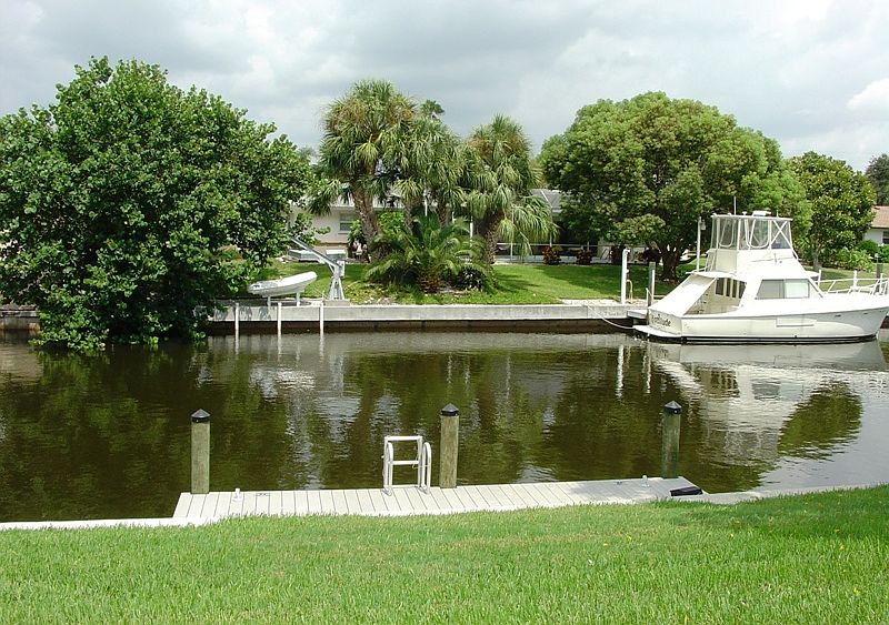 Canal view center