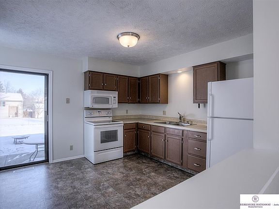 5th image of 14502 Willow Creek Dr