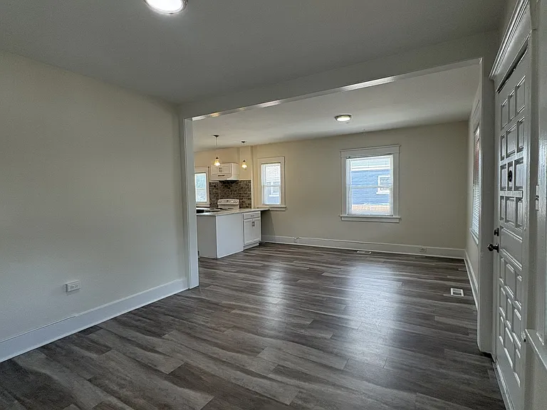 3509 N Josephine St — Photo 7