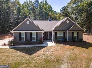 26 London Trl, Winterville, GA 30683