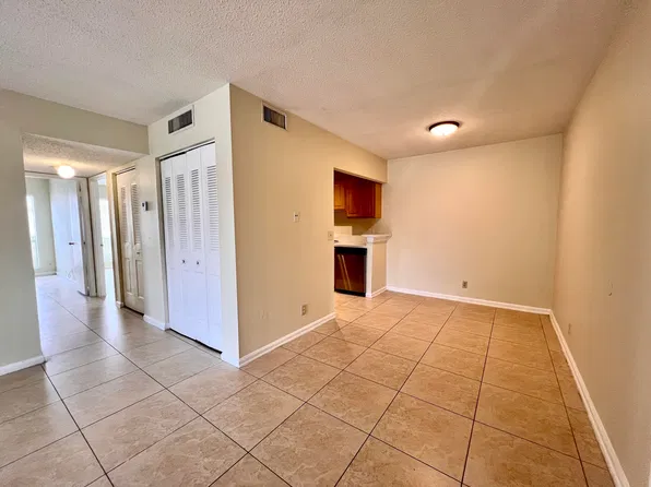 1500 N Congress Ave APT B64, West Palm Beach, FL 33401