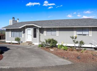 11 Echo Ct, Yakima, WA 98908
