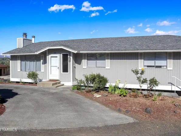 11 Echo Ct, Yakima, WA 98908