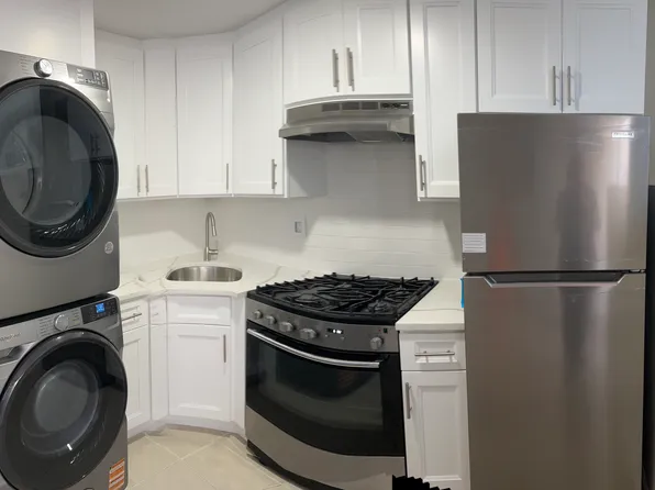 (undisclosed Address), Staten Island, NY 10307